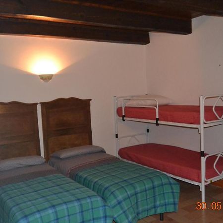 Affitta Camere Il Pettirosso Fermo Buitenkant foto
