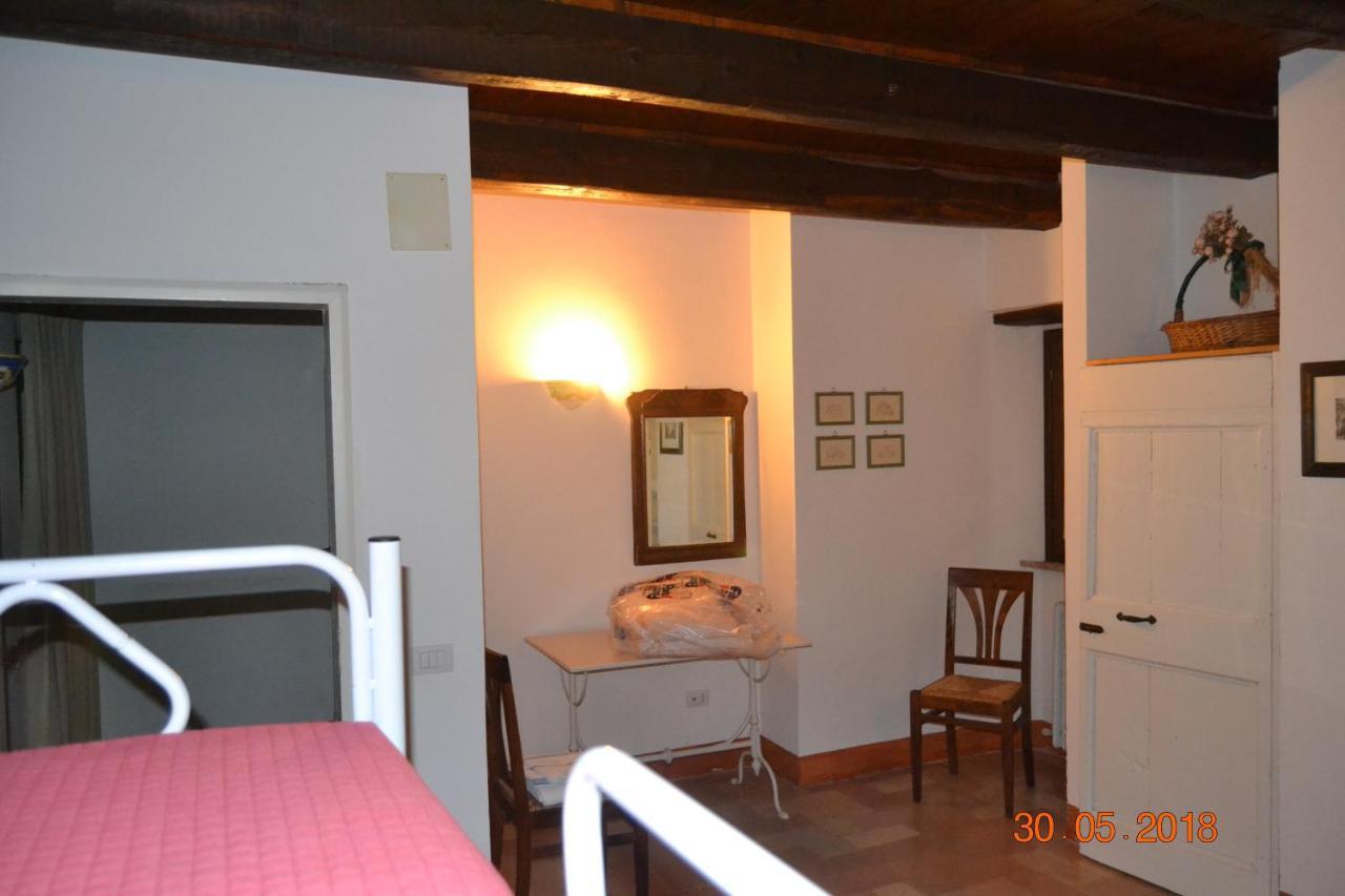 Affitta Camere Il Pettirosso Fermo Buitenkant foto