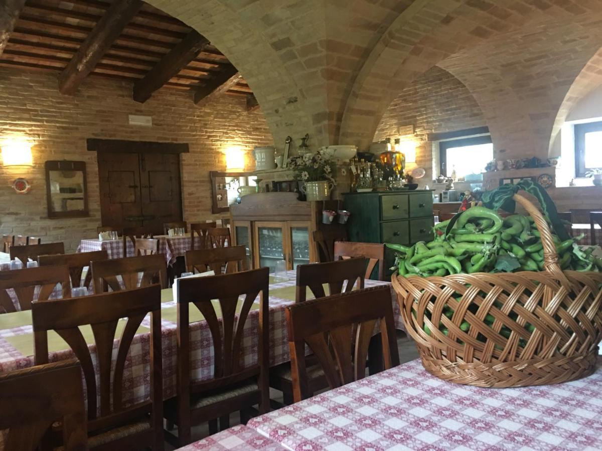 Affitta Camere Il Pettirosso Fermo Buitenkant foto
